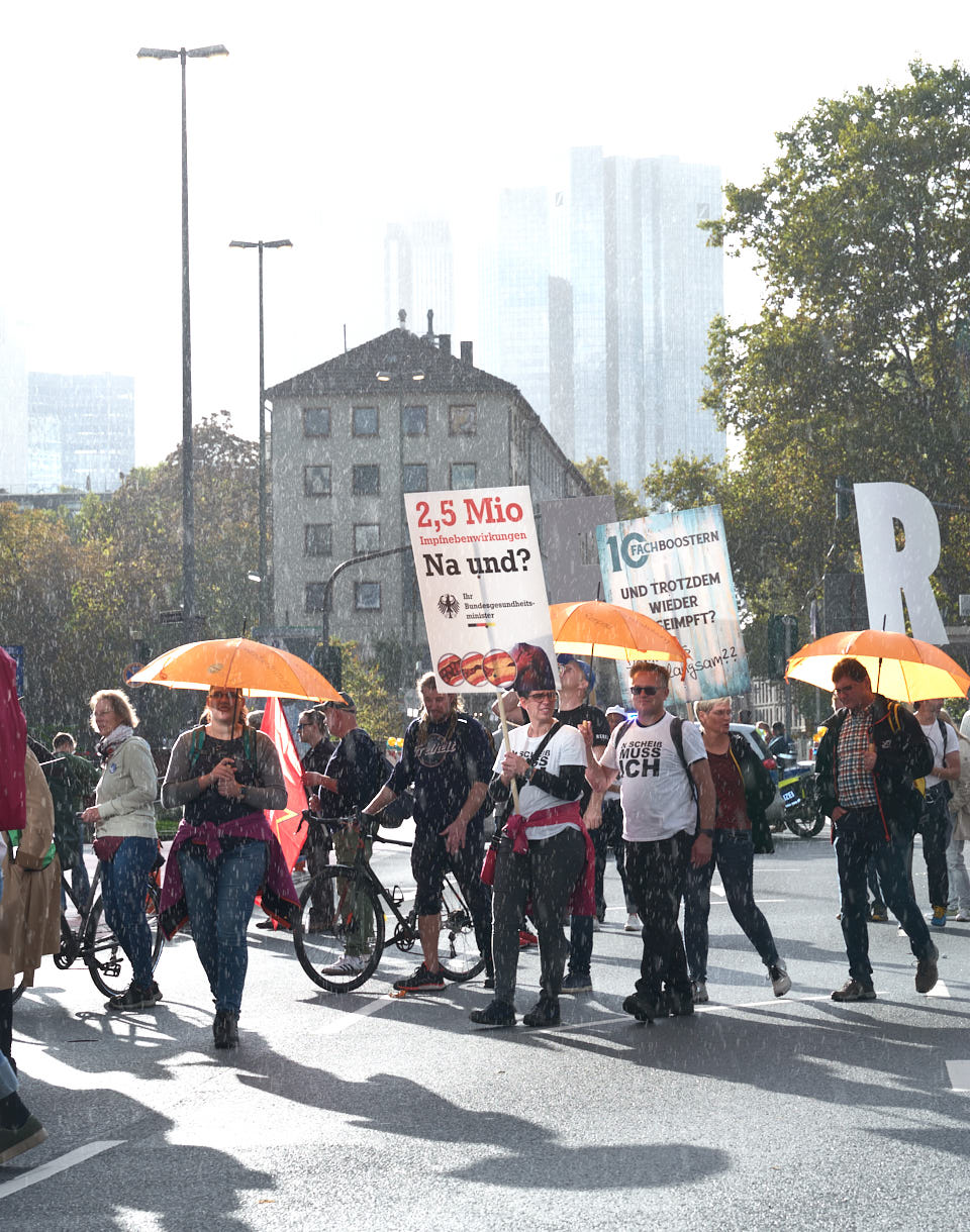 H.Schiele: Bilderserie von der "Europeans United" - Demo in Frankfurt, 22. Oktober 2022