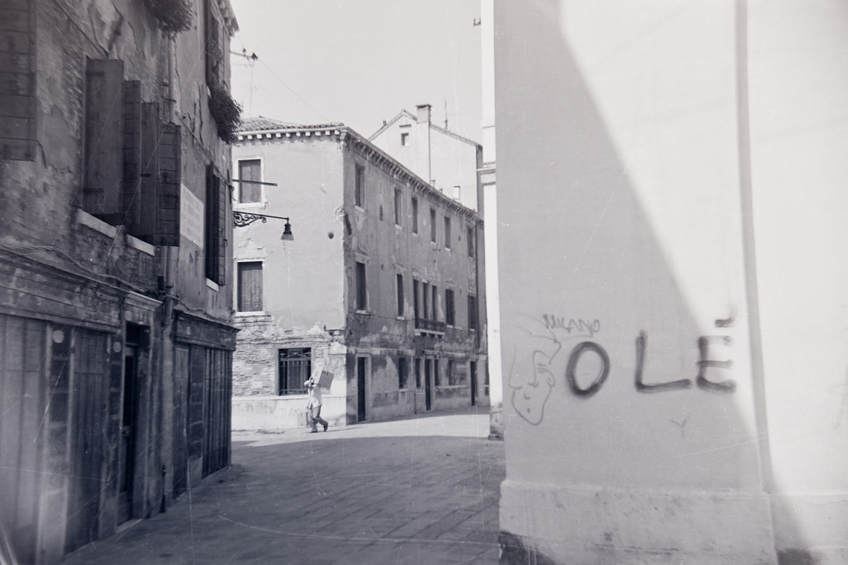 H.Schiele: "Street"